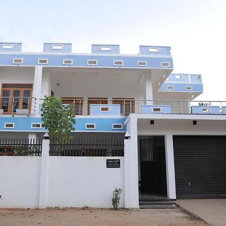 Birunthavanam Vavuniya Buitenkant foto