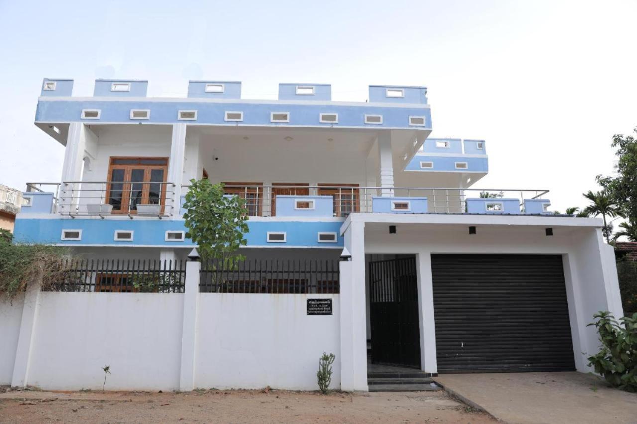Birunthavanam Vavuniya Buitenkant foto