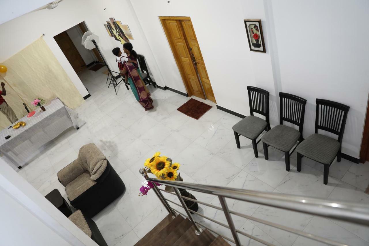 Birunthavanam Vavuniya Buitenkant foto