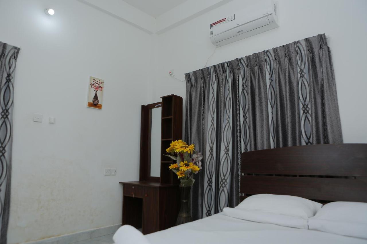 Birunthavanam Vavuniya Buitenkant foto
